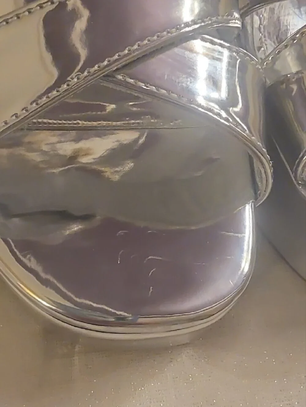 Larroude finish heel